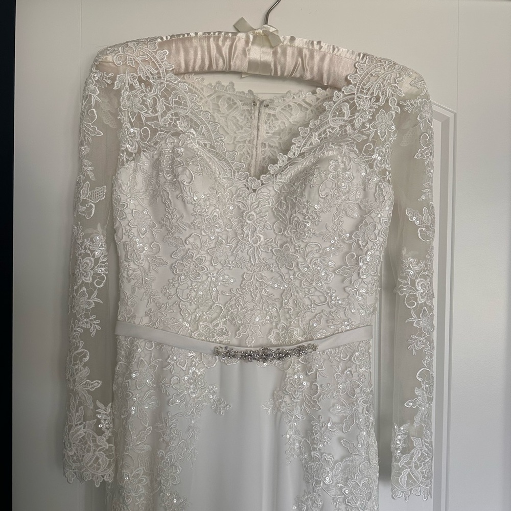 Mori Lee Wedding dress